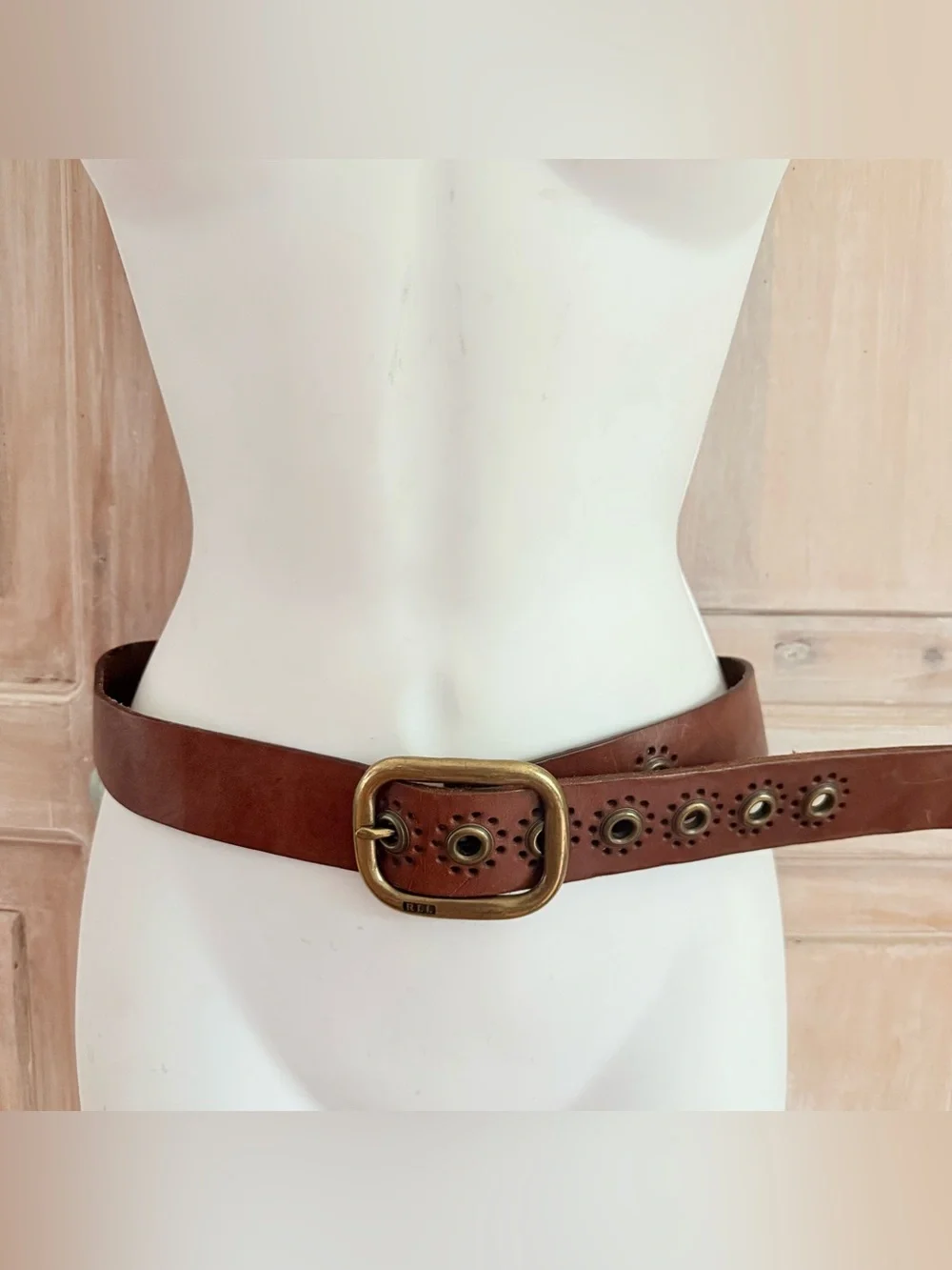 Lauren Ralph Lauren Brown Leather Belt with Brass-Tone Buckle 28”-34”